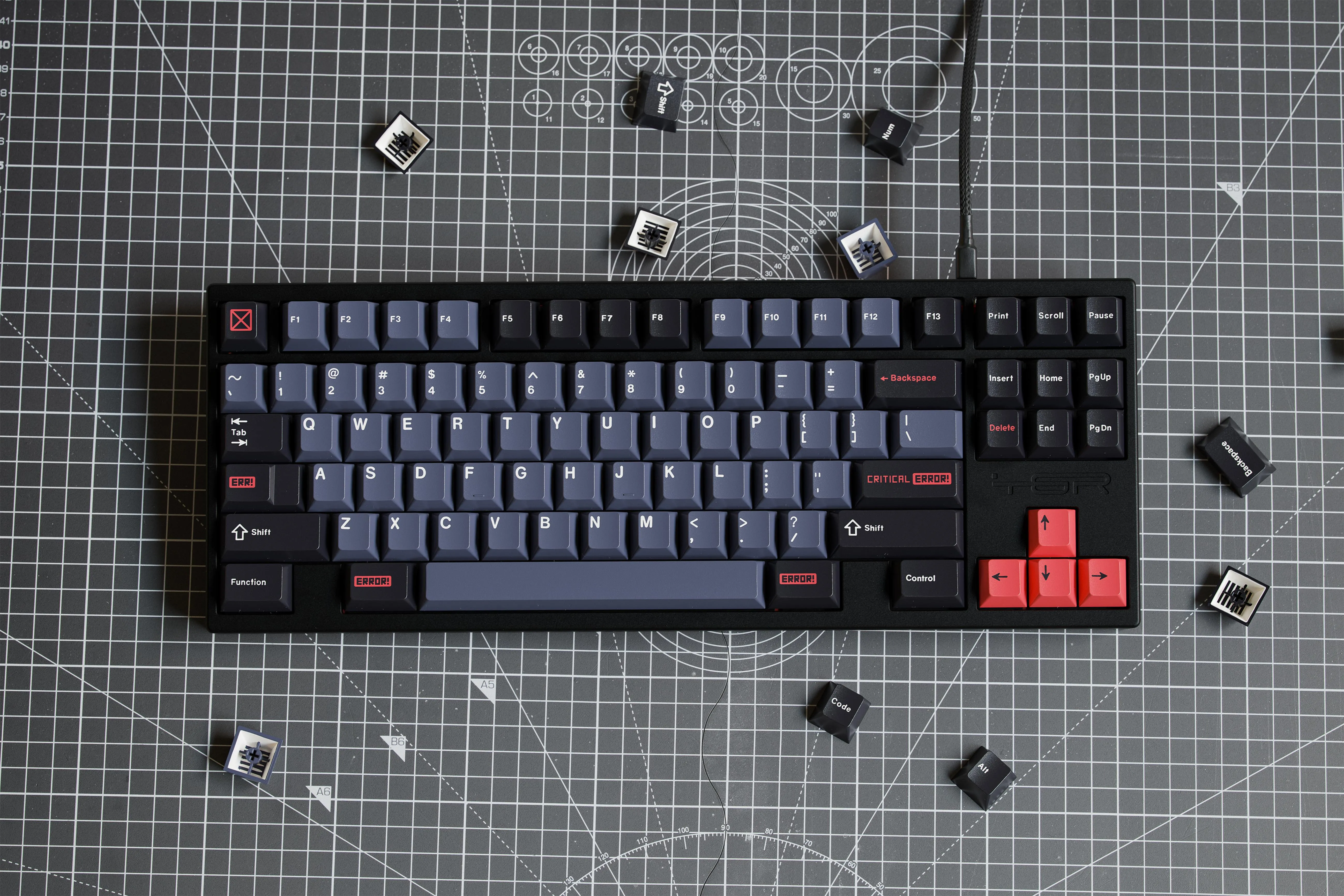 In Stock] GMK Cinder